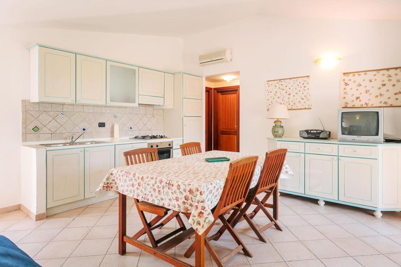 Villa Bol 2 à San Teodoro  Extérieur photo